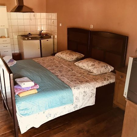 Hill House Marija Apartman Komiža Kültér fotó